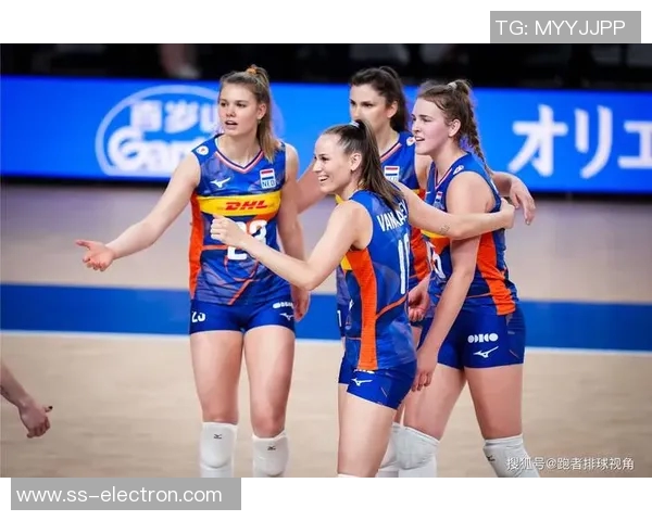 中国女排半决赛对决荷兰队全力以赴争夺决赛资格精彩瞬间回顾 中国女排半决赛对决荷兰队全力以赴争夺决赛资格精彩瞬间回顾